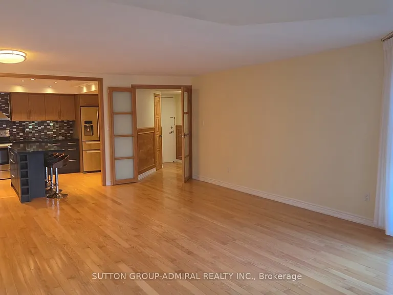 5 Weldrick Rd W #208 — Photo 2