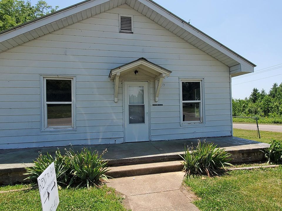 1st image of 1907 W Poplar St