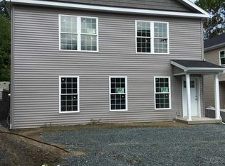 95 Rensselaer Ave, Cohoes, NY 12047