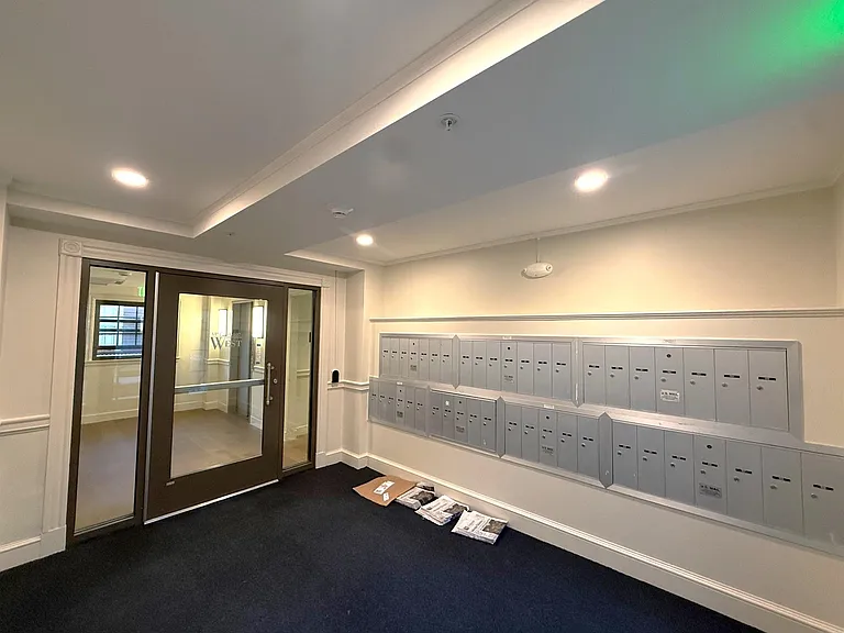 1208 Massachusetts Ave — Photo 15