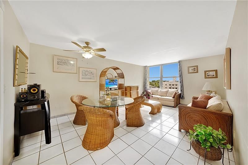 1st image of 2899 Collins Ave APT 536
