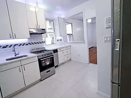 Rented by Compass | media 16