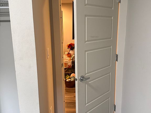 5th image of 430 E 64th St #2