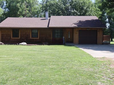 402 S Main St, New Bedford, IL, 61346