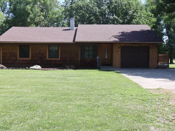 402 S Main St, New Bedford, IL 61346