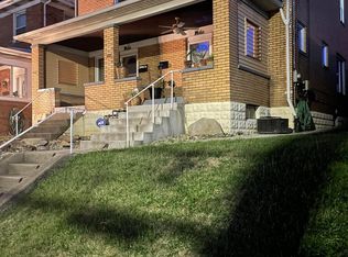 722 1/2 6th Ave #1/2, Coraopolis, PA