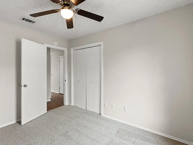 104 Mosscliff Cir #11 — Photo 13