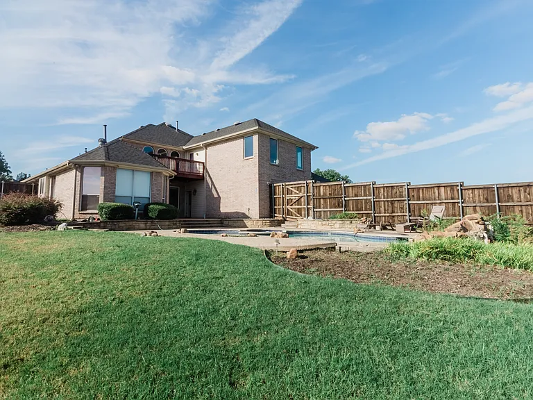 3400 Silverwood Dr — Photo 11