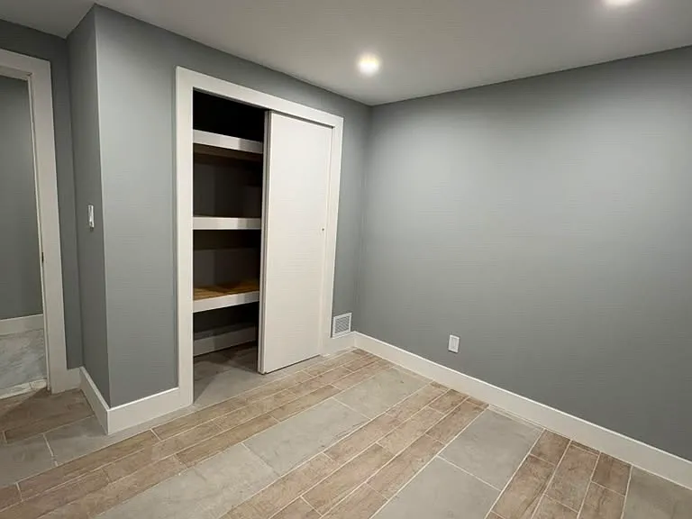 985 Duncan St #1B — Photo 2