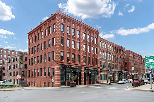 26 Washington Ave Photo 1