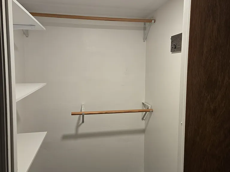 1404 S Grand Ave #B — Photo 8