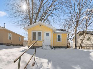 1690 Margaret St, Saint Paul, MN 55106
