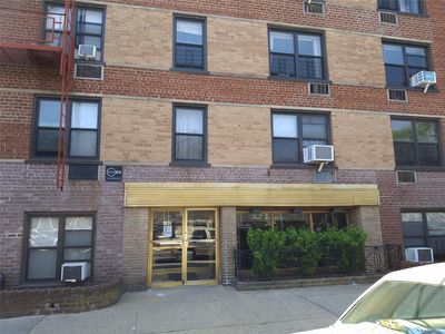 880 68th Street #1J, Brooklyn, NY, 11220