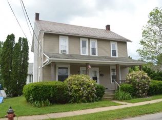124 W Poplar St APT R, Grove City, PA 16127