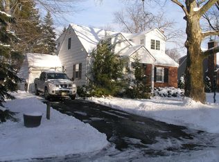 126 Lee Pl, South Plainfield, NJ 07080