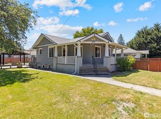 410 118th St S, Tacoma, WA 98444