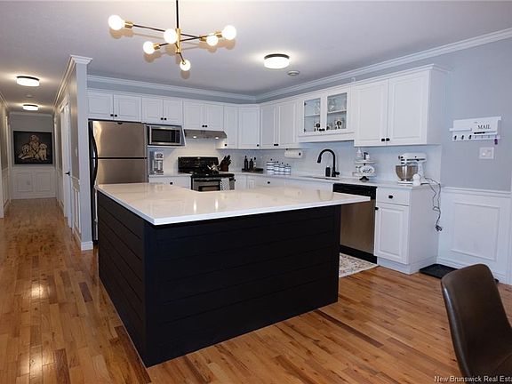 5th image of 35 Lian St #20