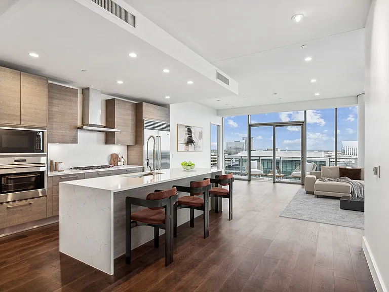 7901 Windrose Ave #1006 — Photo 6