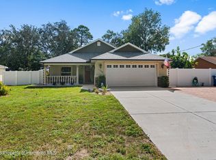 1304 Bishop Rd, Spring Hill, FL 34608