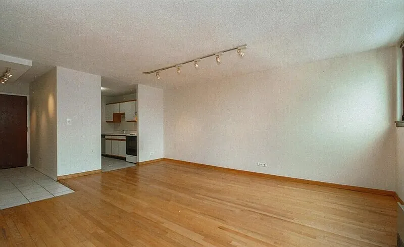 1 bed, 1.0 bath, 850 sqft, $1,880 — Photo 4