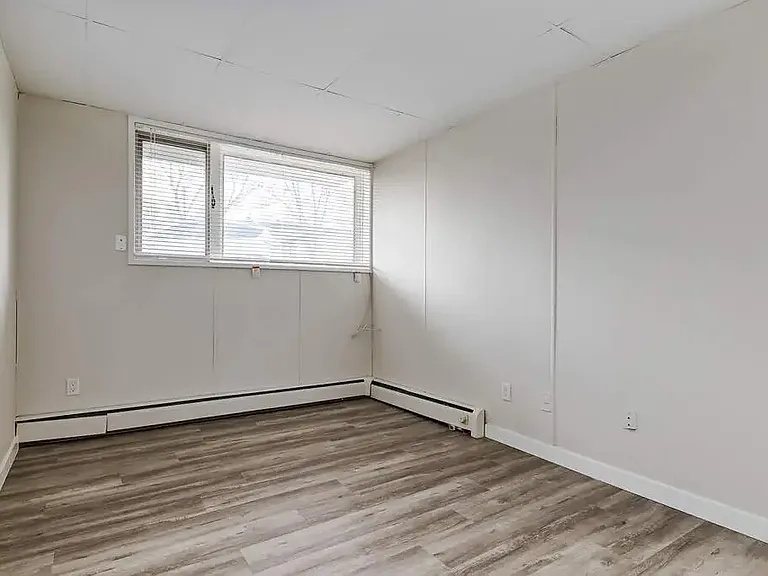 3046 Arlington Ave — Photo 12