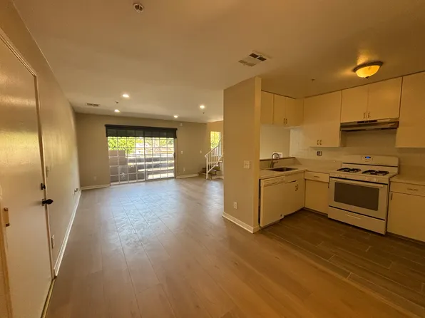6924 Vesper Ave, Van Nuys, CA 91405