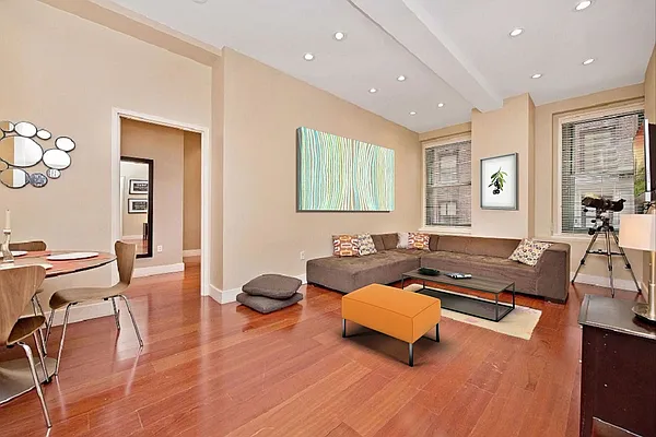 Rented by Compass | media 8