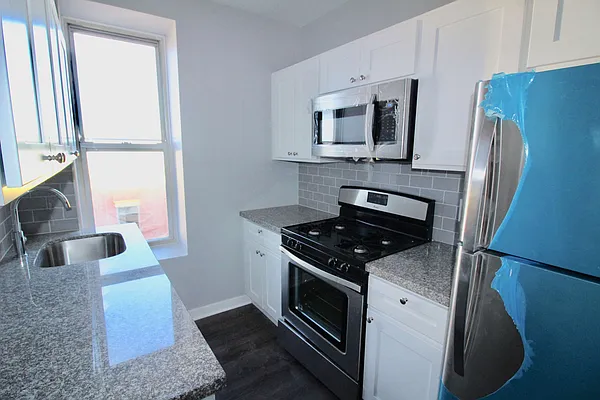 Rented by Realty Nerd | media 12