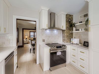 1910 E 42nd St, Minneapolis, MN, 55407