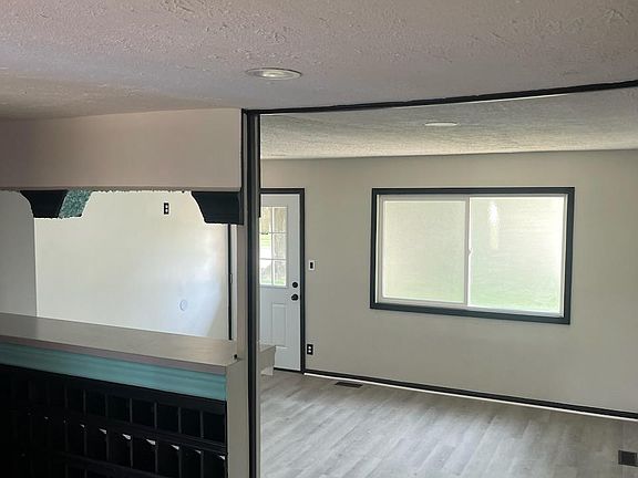 2nd image of 3607 Donald Ave
