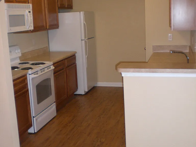 Arbor View Apartments — Photo 69