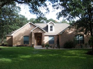 118 Pullman Rd, La Vernia, TX 78121