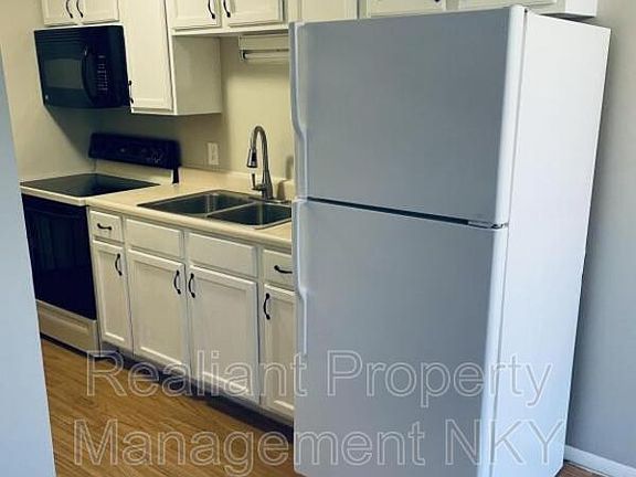 5th image of 2 Willow St APT 9