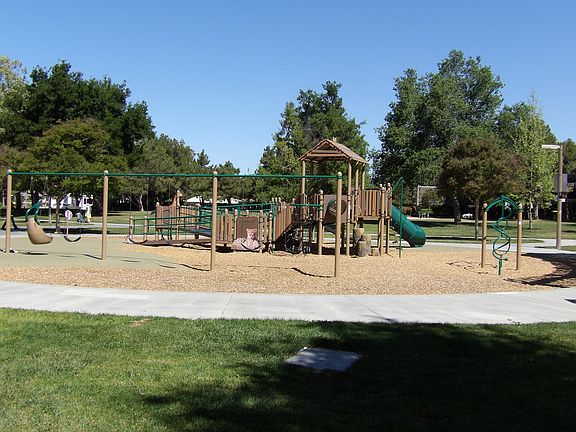 3rd image of 5462 Tyhurst Walkway APT 2