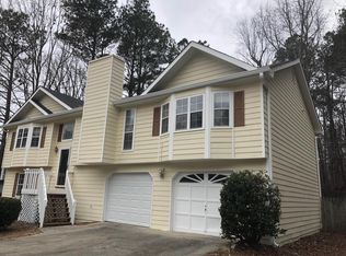 1325 Castle Royale Ct, Lawrenceville, GA 30043