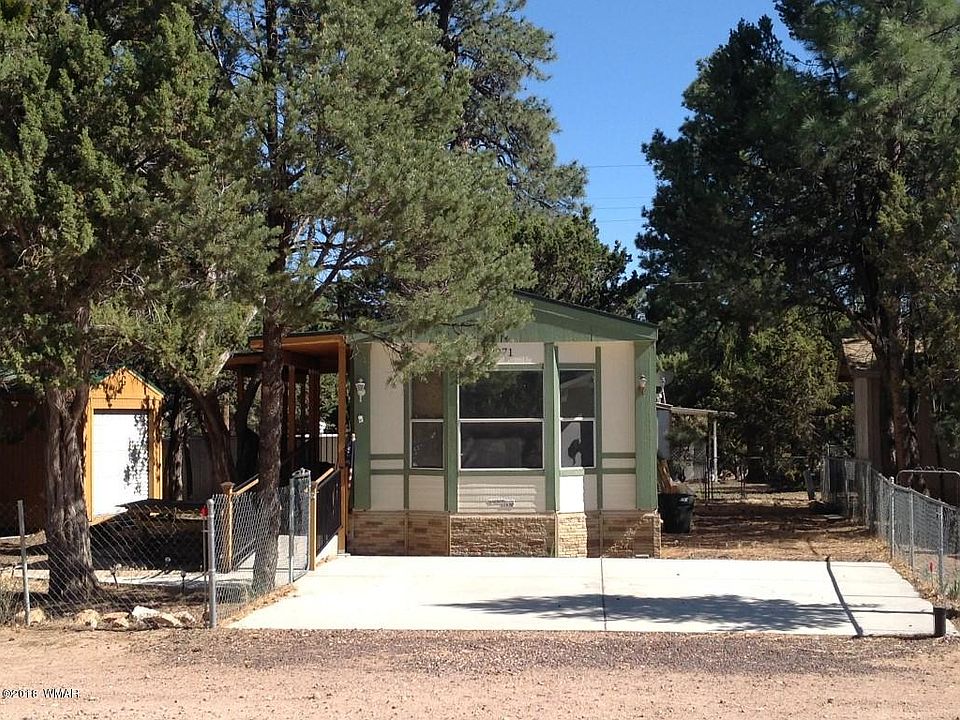 1st image of 2071 Pine Lake Dr
