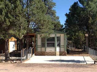2071 Pine Lake Dr, Overgaard, AZ 85933