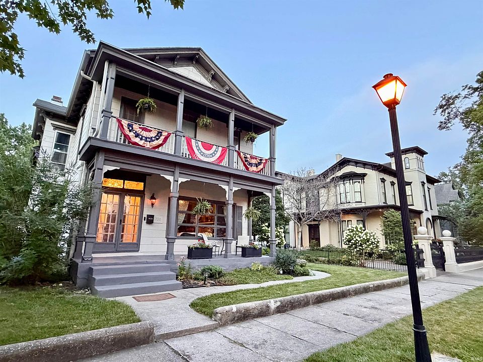 1st image of 720 SE 1st St