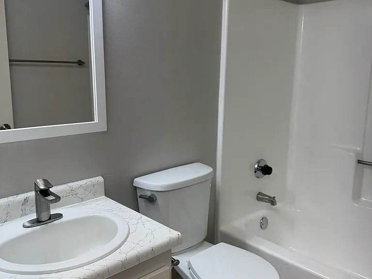 Peachwood Apartments — Photo 27