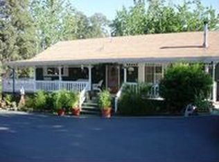 21139 Hemlock St, Groveland, CA 95321