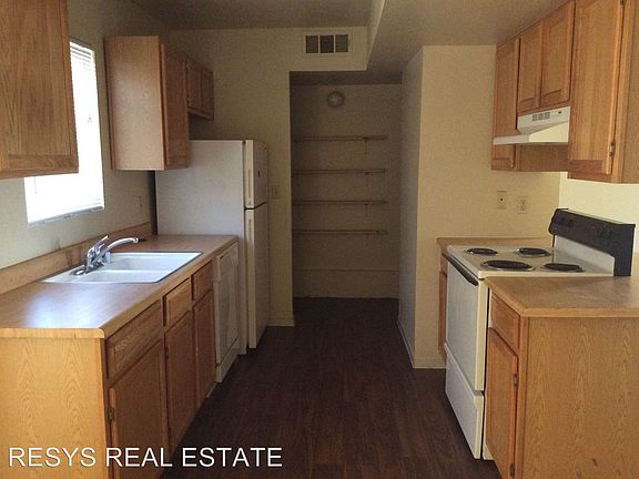 5th image of 5205 Golden Ln APT A