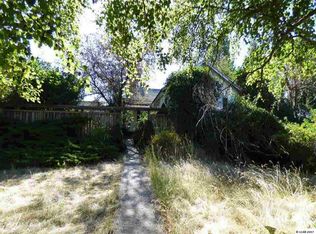 304 Montgomery St, Uniontown, WA 99179