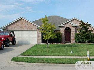 213 Amherst Dr, Forney, TX 75126