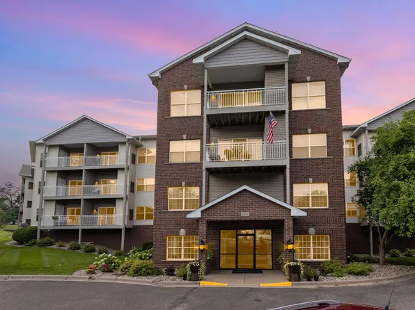 2231 Penn Pl APT 222, North Saint Paul, MN 55109