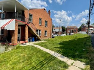 1453 Woodbine St #1, Pittsburgh, PA