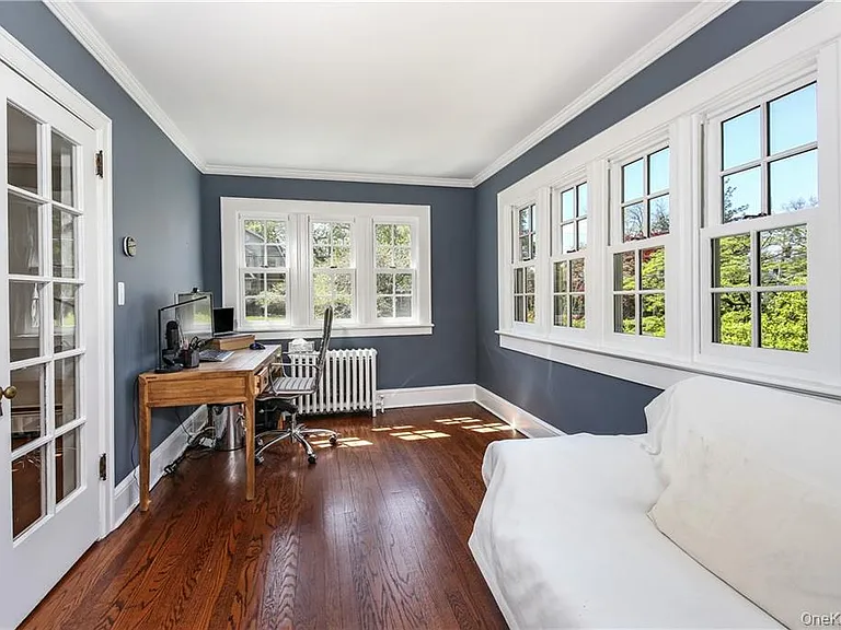 26 Earlwoode Dr — Photo 8