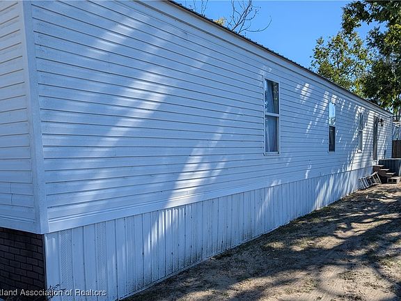 2nd image of 5 Leaner St