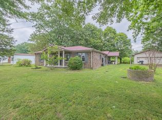 434 60th Ave, Gruetli Laager, TN 37339