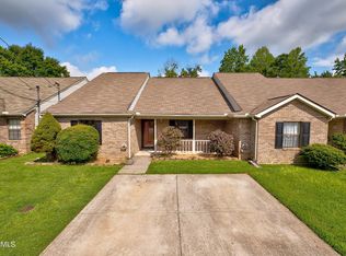 8638 Denmark St, Knoxville, TN 37931