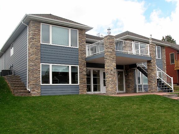 2nd image of 15640 Harbor Dr